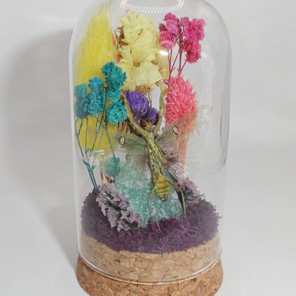 Flower Mantis Crystal & Flowers Oddity Jar insect taxidermy curiosity dome goth - Picture 11 of 13